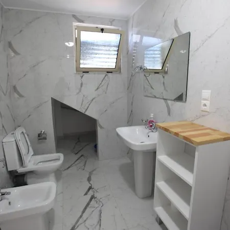 Mane Apartment